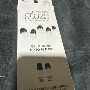 Dashing Diva Led Nail Stickers